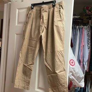 Gap easy crop pant